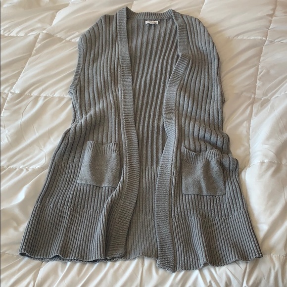 Gray sweater with pockets - Picture 1 of 1